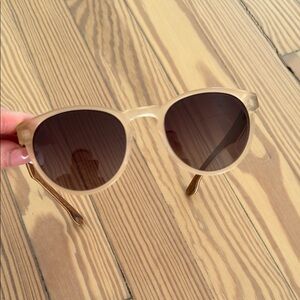 Classic Tan Cat-Eye Sunglasses with Dark Lenses